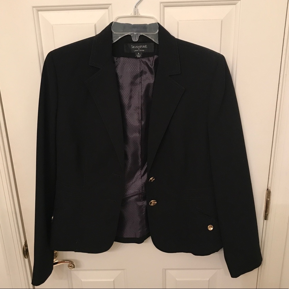 Women’s Blazer in Black